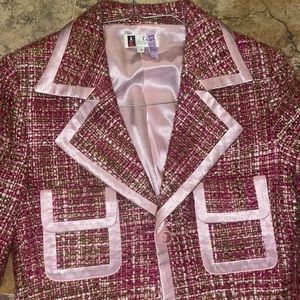 Tea by Michelle long blazer.Tweet